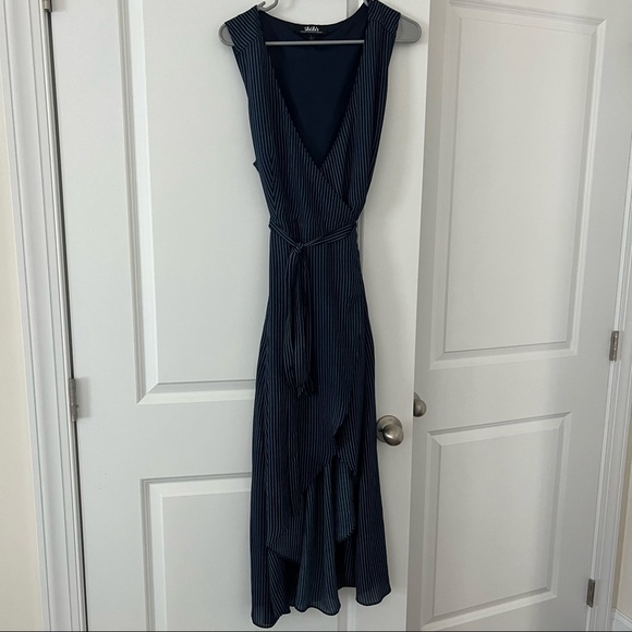 MOVING SALE! Lulus pin striped wrap dress hi low - Picture 1 of 8